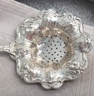 Francis I Reed   Barton 7  Sterling Silver Ornate Tea Strainer Spoon Cutlery