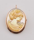 M m Scognamiglio - Signed 14k Yellow Gold Mother Of Pearl Cameo Pendant brooch