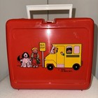 Bright Red Vintage Lunch Box   Thermos Set Waiting For The Bus 70s 80s Clean