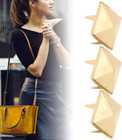 100pcs Square Rivets Four Jaw Square Rivets Studs Metal Pyramid Studs For Bag Le