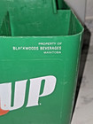 Vintage 1981  7-up 4 Pack Litre Bottle Carrier Crate Holder