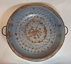 Vintage Gray Enamelware 13  Colander Strainer W  2 Handles  Flat Bottom  Granite