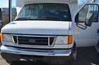 2005 Ford E-series Van E350 Super Duty Cutaway Van