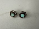Vintage Native American Style Green Stone Rope Border Stud Earrings Silver Tone