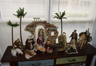 Living Home Deluxe Large Fine Porcelain Nativity 16-piece Set W  Fabric Detail