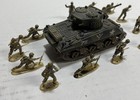1 72 1998 Matchbox Dinky Military M4a3 76mm Sherman Tank 711   14 Soldiers