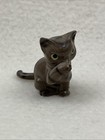 Hagen Renaker Tabby Cat Thumb Sucking Gray Stripe Green Eyes Mini Figurine Kitty