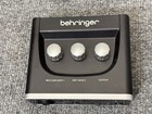 Behringer U-phoria Um2 Usb Audio Interface