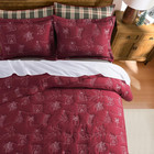 Christmas Quilt Queen Size Bedding Set With 2 Pillow Shams  Lightweight Bedsprea