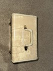 Vintage Samsonite Shwayder Bros Train Case Beauty Vanity Luggage - Beige cream