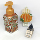 Bath   Body Works Pretty Pumpkin Soap Sleeve Stacked Knit Pumpkin Wallflower Set