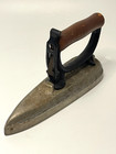 Antique Vintage Sensible No  5  Sleeve Collar Sad Iron Ironing Removable Handle
