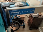 Invacare Lightweight Hydraulic Patient Lift  450 Lb  Max  9805p W  2 Slings