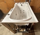 Walk-in 32wx 59 25lx42h Left Drain White Whirlpool Jetted Walk-in Bathtub