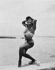 Vintage Bettie Page Photo 1117 Oddleys Strange   Bizarre