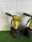 Lot Of 3  V-2 Pneumatic Rivet Tool  3 32 Inch To 3 16 Inch Air Rivet Gun