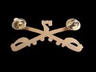 U s Military 7th Cavalry Pin Metal Hat Badge Crossed Sabers Swords George Custer