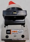 Amat Applied Materials Mech 2-way Valve Switch 3870-90122 Smc Vm13