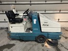 Tennant 355 Lp   Propane Ride-on Floor Sweeper 2810 Hrs 