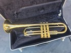 Holton Collegiate Beginner   Student Trumpet Bb With Case And Getzen Mouthpiece