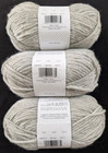 Buttercream Luxe Craft Roving Yarn - Light Grey - 100  Wool - 3 Skeins