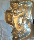 Wilton Disney Tigger Winnie The Pooh Character Cake Pan 2105-3001  free Shipping