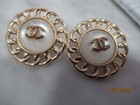 Chanel 2 Buttons   Gold Tone Metal Cc   25mm So Pretty
