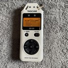 Tascam Dr-05 Stereo Handheld Digital Audio Portable Recorder Usb Microsd
