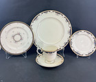Lenox Hartwell House  1  5 Piece Place Setting 1st Quality perfect