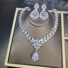 Swarovski   Crystal Bride Wedding Necklace And Earrings Set