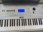 Yamaha Portable Grand Piano Dgx-230 Piano Electronic Keyboard 76 Keys