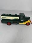 Hess 1980   s The First Hess Truck Gasoline Delivery Battery Lights Toy Truck Nib