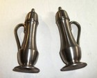 Vintage Colonial Style Oneida Heirloom Pewter Salt   Pepper Set W handles  Ex