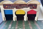 Vintage Fisher-price Little People Dump Truckers Garage Ramp Gas Station  979-60