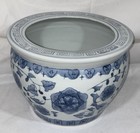 Vintage Chinese Blue   White Porcelain Fish Bowl Planter Pot Jardini  re Floral