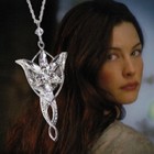 Arwen Evenstar Pendant Necklace The Lord Of The Rings Noble Collection