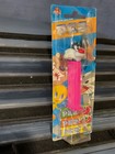 Pez Singles- Looney Tunes- Sylvester B  Neon Pink Stem  Mint On Euro Card