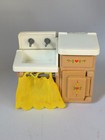 Vtg 1980 Mattel The Littles Diecast Kitchen Sink Cabinet Opens Stove Muffin Pan