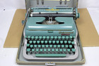 Vintage Underwood Quiet Tab Teal Blue Typewriter W case For Parts  repair Only