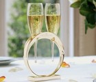 Mo  t And Chandon Wedding Gift Stands X2 Plus Four Glasses