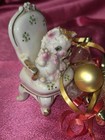 Cute Vintage Mcm Cat Sugared Figurine Sugar Trim Kitty In Holly Berry Throne