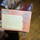 1966 Topps Batman Base Set  32 Bat-a-rang Bulls-eye Non-sport Trading Card
