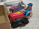 Tin Litho Wind-up Tractor Rubber Treads  Driver And Key In Original Box - Fast 