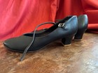 Women s Black Capezio Character Shoes Size 10m   bonus Rubber Heel Pads 
