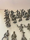 Marx Alamo Play Set 42  Metallic Silver Defenders Soldiers And 3 Horses