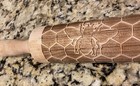 Wooden Rolling Pin W  Embossed Honeycomb   2 Honeybees      17     l  X 5 5     dia  