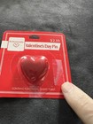 Hallmark Valentine   s Day Lapel Pin     Vintage Heart   Love Holiday Collectible