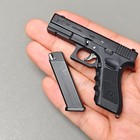 Glock 17 Alloy Mini Pistol Keychain Toy 1 3 Scale Shell Ejection Free Assembly