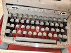 Vintage Royal Quiet De Luxe Manual Portable Typewriter W Case 