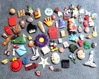 71 Lot Of Realistic Buttons Various Sizes Shapes Materials Objects People
